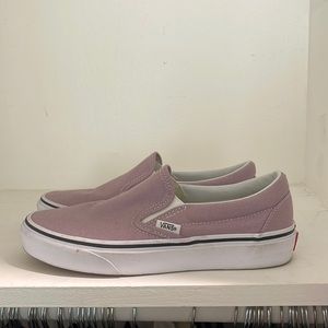 LAVENDER VANS SLIP ONS SIZE 6.5